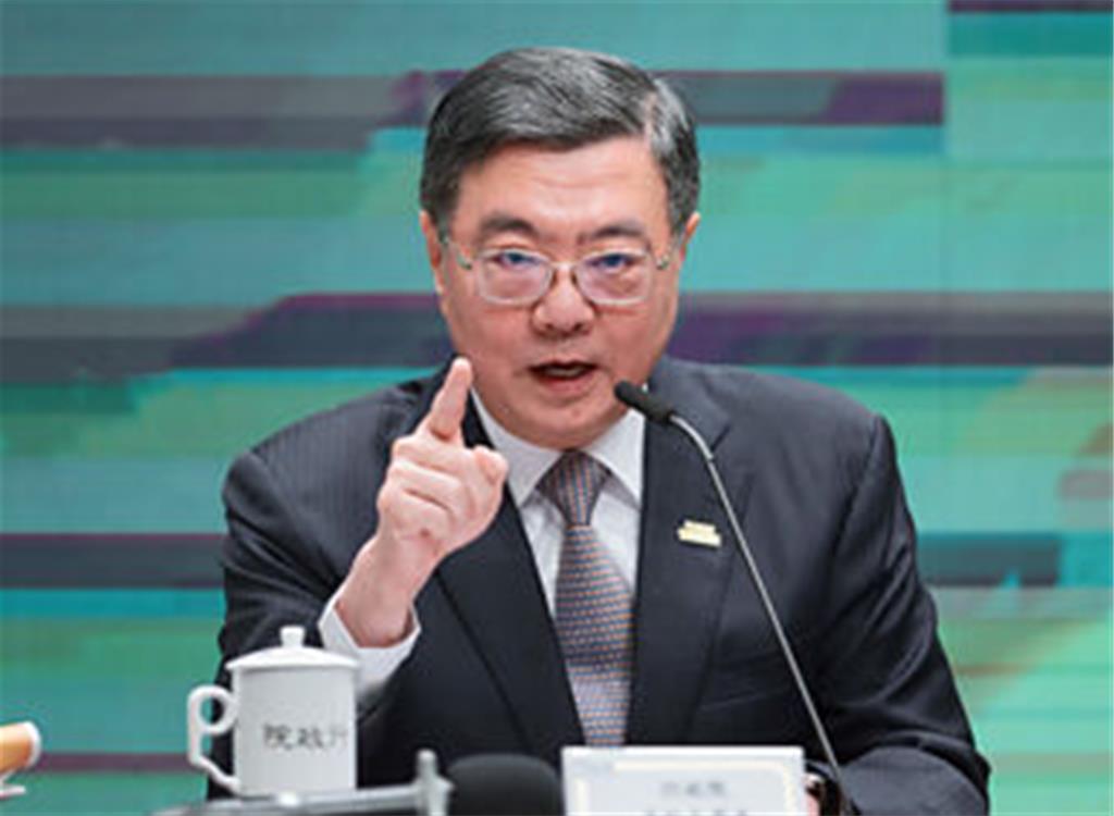 卓榮泰24日召開行政立法協調會報 與綠委研商財劃法攻防