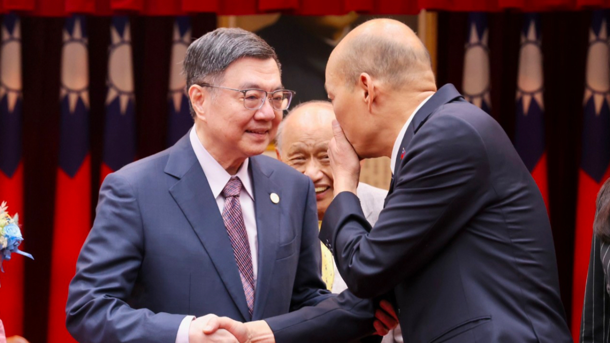 盼解僵局！卓榮泰低調拜會韓國瑜　就財...