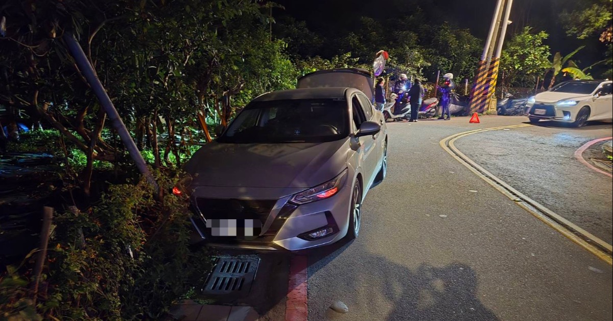 新北女上烘爐地！擦撞肇逃又自撞山壁 ...