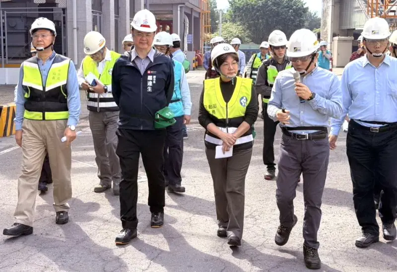 高雄市勞工局到林園石化廠進行春安督導檢查