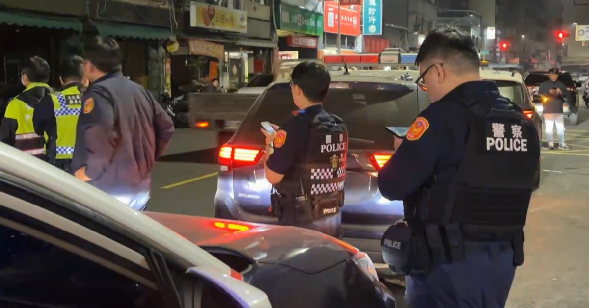 球棒隊闖民宅暴打住戶 隔壁清粥店客人驚嚇